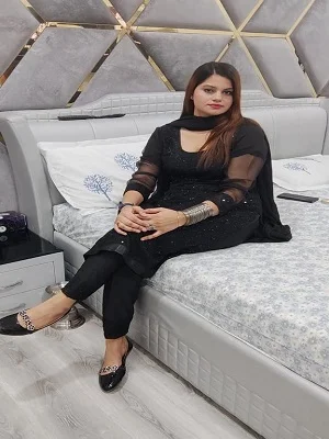 Call Girl in Lakhipur